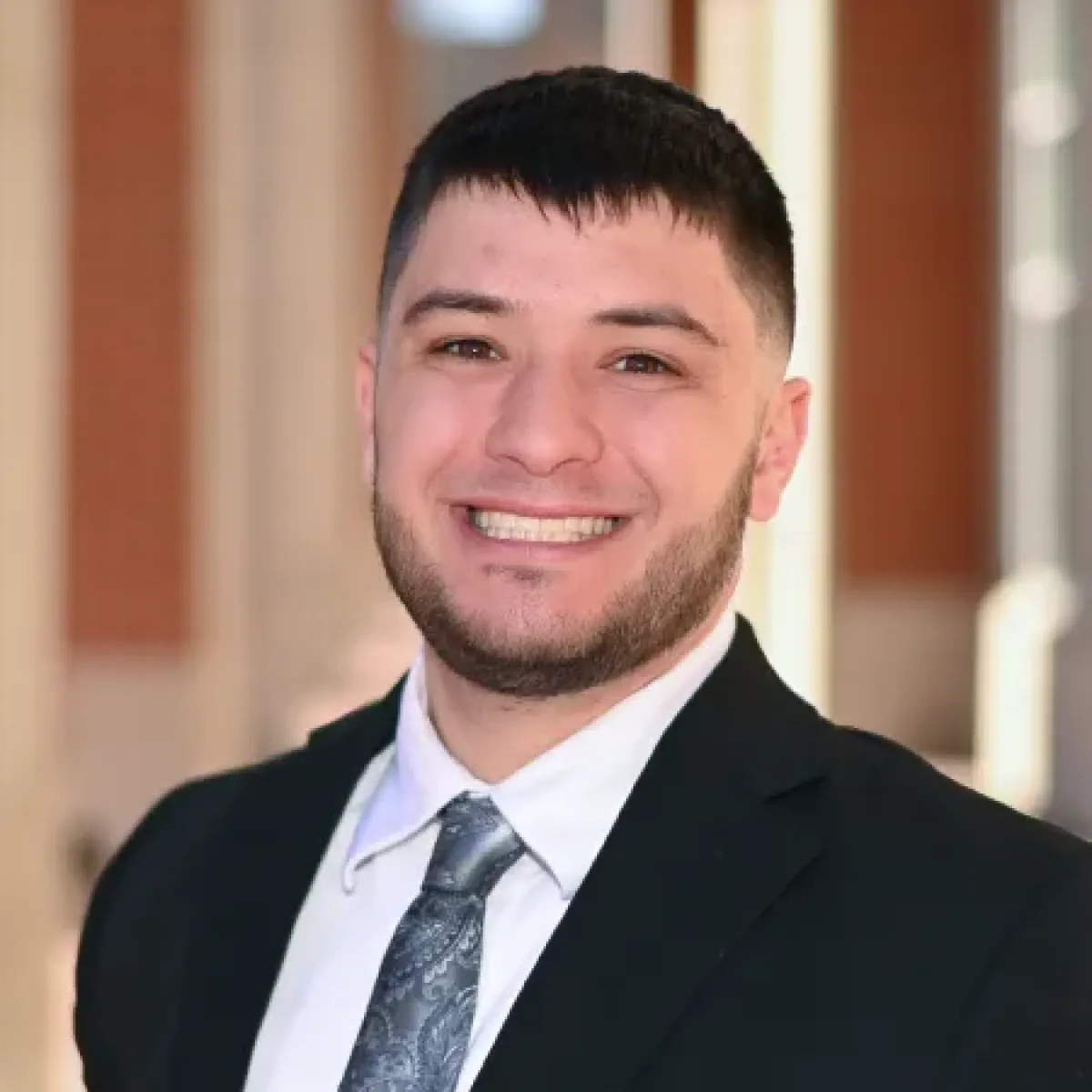 Vinny Evola headshot