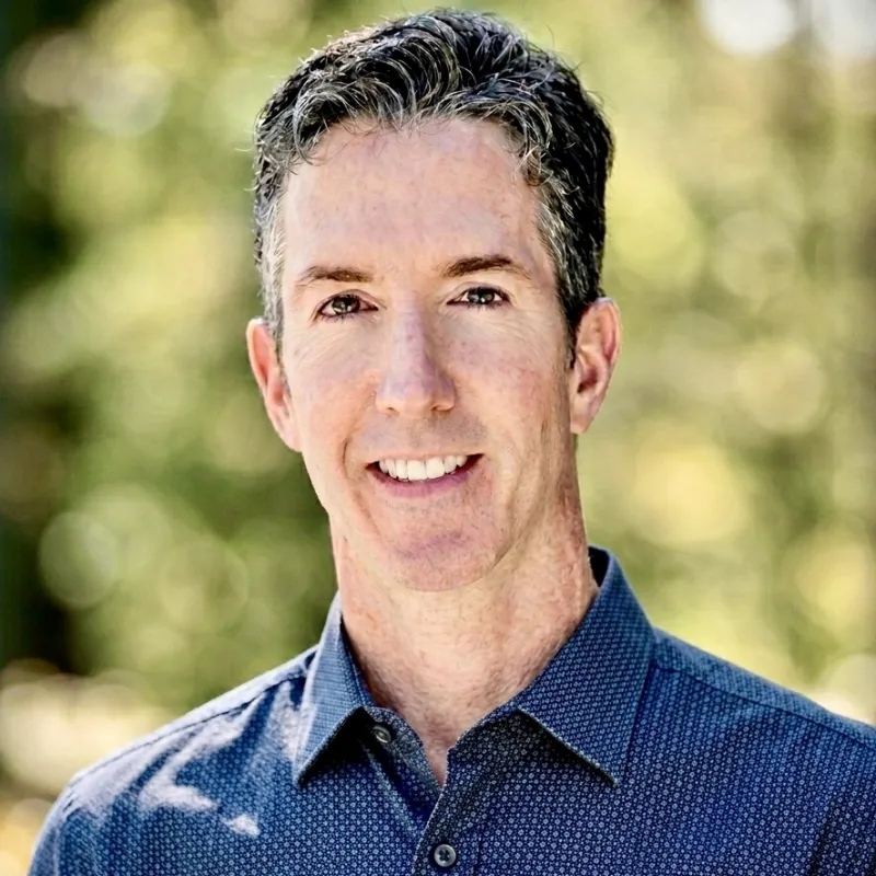 Ryan Sullivan Headshot